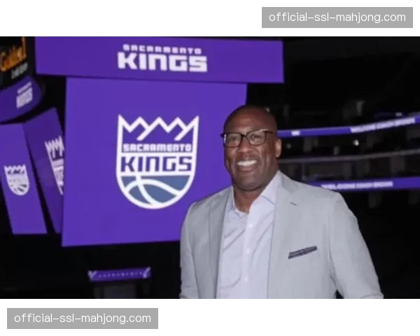 迈克·布朗调整国王先发：旨在提升阵容机动性以匹配勇士的跑动风格